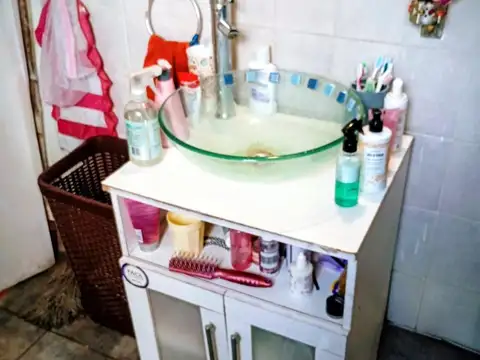 Depto Tipo Casa en Venta 60 años