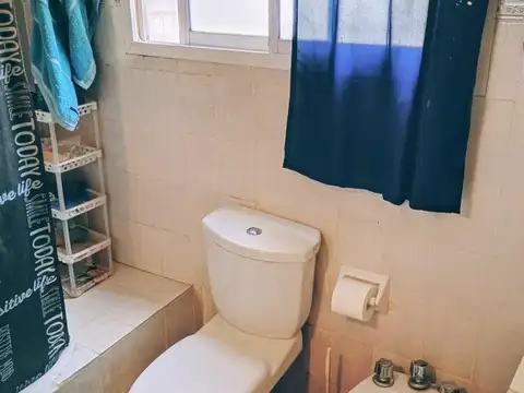Depto Tipo Casa en Venta 60 años