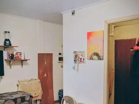 Montiel 100, Piso 1