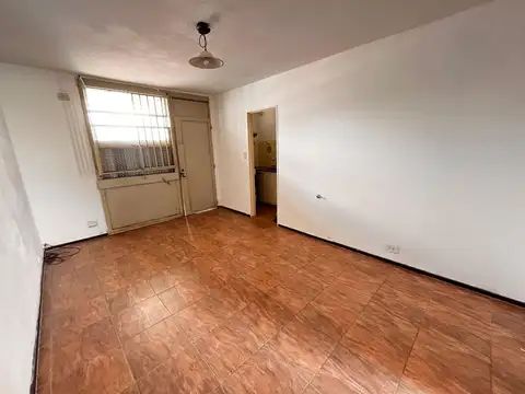 Departamento de 1 dormitorio con balcón al frente EN ALQUILER, barrio Martin