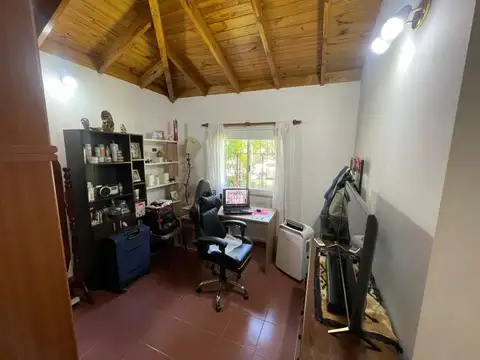 Hermosa casa en Barrio Santa Ana