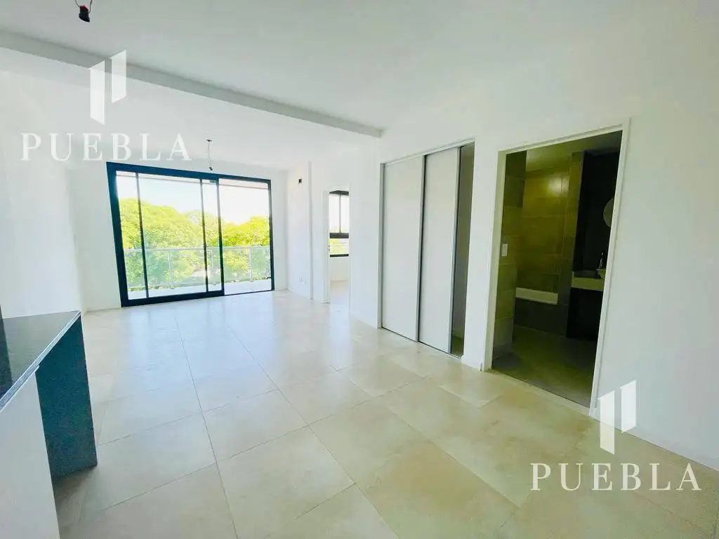 RIVADAVIA al 9900, Villa Luro