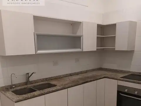PH 3 ambientes en alquiler en Ituzaingó Norte