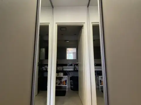 VENTA, Departamento 2 dormitorios. Cochera. Amenities. Quincho.