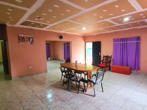 CASA EN CORONEL MOLDES ACCESO A DIQUE CABRA CORRAL