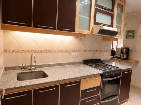 Departamento en Venta en Flores, USD 196.000