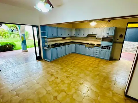 Casa en Venta en Mendoza, USD 230.000