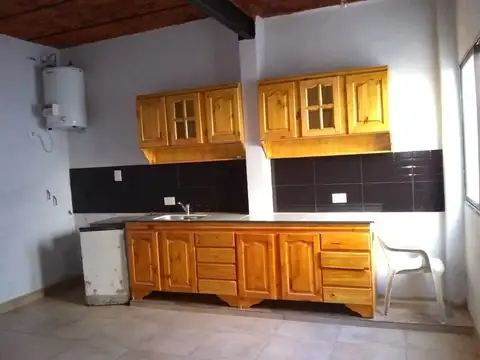 Departamento en Alquiler en Temperley, $ 600.000