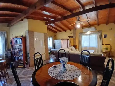 VENTA CASA QUINTA PARQUIZADA EN SAN VICENTE