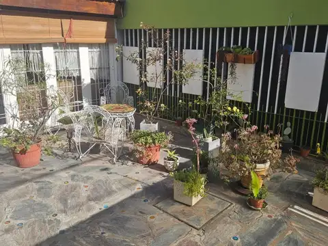 Depto Tipo Casa en Venta de 4 dormitorios