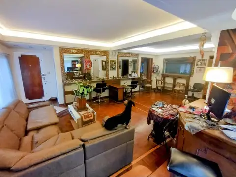 Depto Tipo Casa en Venta con 1 cocheras