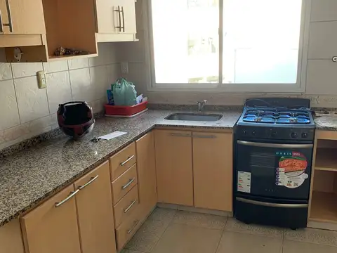Departamento en Alquiler en Parque Centenario, $ 2.100.000