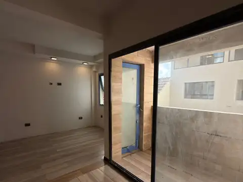 Depto Tipo Casa en Venta de 2 ambientes