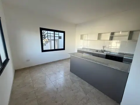 Departamento 3 ambientes con 2 baños