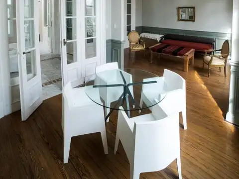 Semipiso de 4 ambientes.