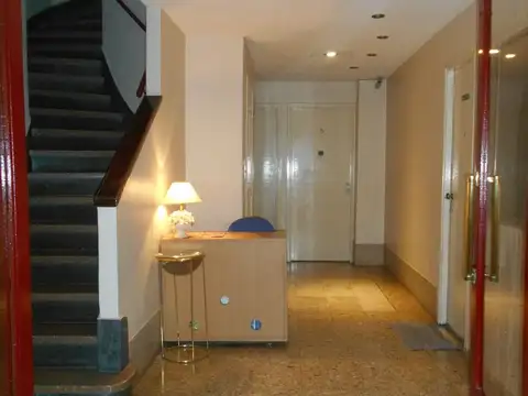 Departamento de 1 ambiente y 1/2.