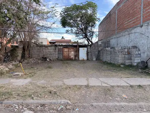 Casa para reciclar barrio mosconi
