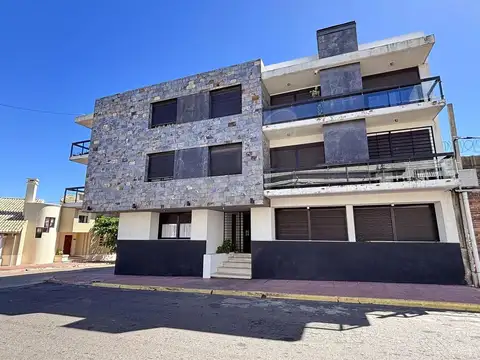 Tu nuevo hogar: 2 dormitorios, balcón y parrillero