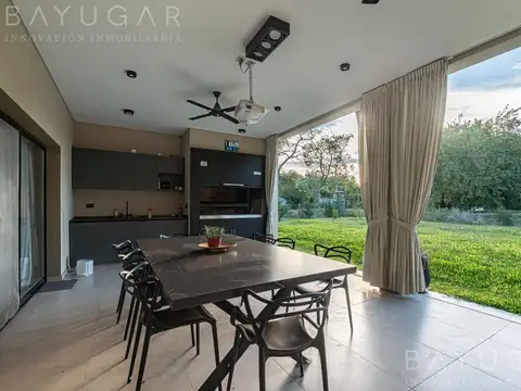 Venta - Casa amoblada y equipada en Barrio Sausalito - Pilar