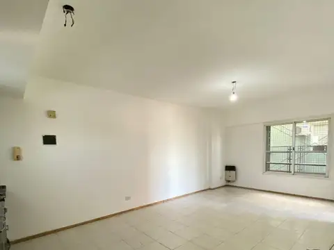 Departamento en Alquiler en Ramos Mejia Sur, $ 620.000