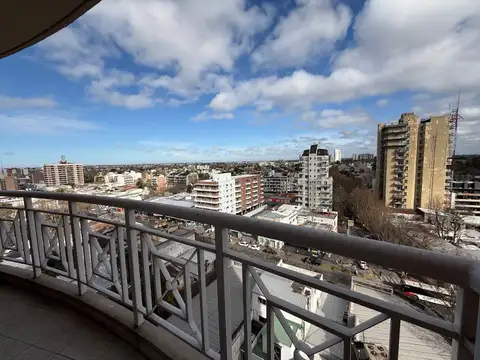 Departamento en Alquiler en Tigre Centro, $ 800.000