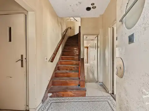 CASA A RECICLAR - VENTA - 4 AMBIENTES - JARDIN - PLAYROOM - BELGRANO R