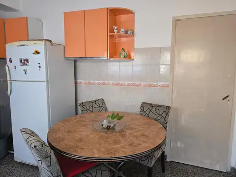 Depto Tipo Casa en Venta en Villa Ballester, USD 50.000