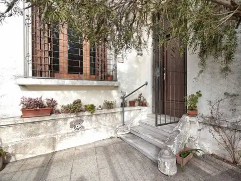 Casa en venta c/ cochera en Prado