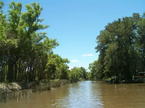 Rio / Arroyo Sabalos Loteo Altos del Dorado 100