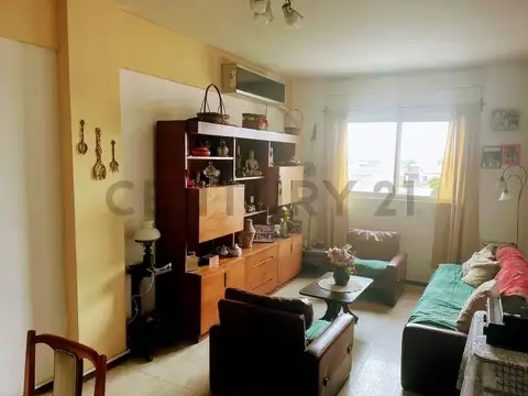 Larraya 1700, Piso 4