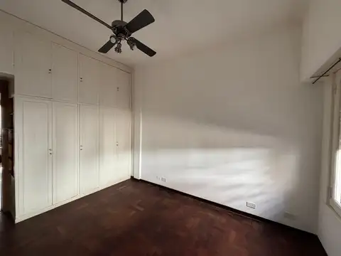 Depto Tipo Casa en Alquiler de 2 dormitorios