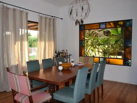 Casa en Alquiler Temporal de 4 dormitorios