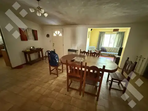 Casa en Venta en Plottier, USD 135.000