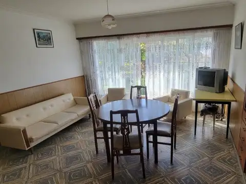 Alquiler 12 meses departamento 3 ambientes en Miramar