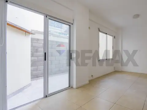 VENTA DEPTO 2 AMB COCHERA APTO CREDITO VILLA LURO