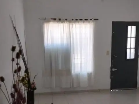 Depto Tipo Casa en Venta de 2 ambientes