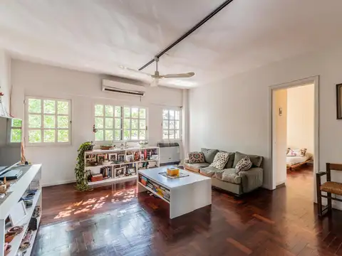 Depto Tipo Casa 4 ambientes con 2 baños