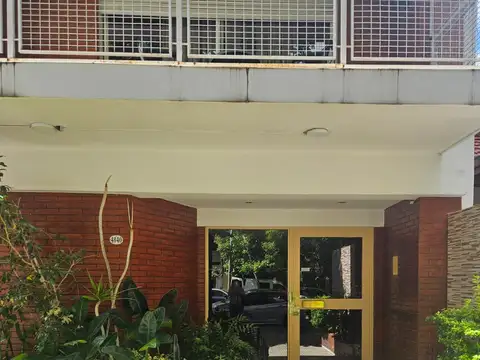 VILLA DEVOTO-Departamento 4 ambientes.  Muy luminoso.