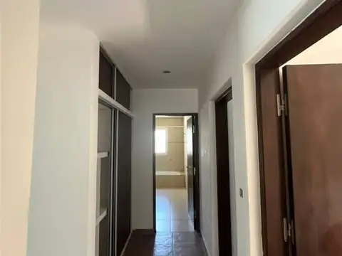 Casa en Venta en San Lorenzo, USD 350.000