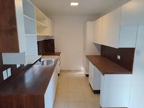 ALQUILER CASA AMOBLADA - Bª TEJAS 4 CON SEGURIDAD