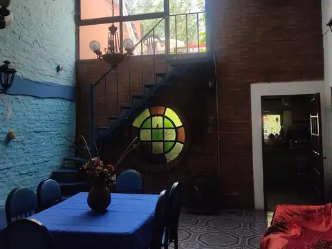 Casa en Venta en Chacarita, USD 430.000