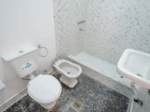 Oliden 4500, Piso 0