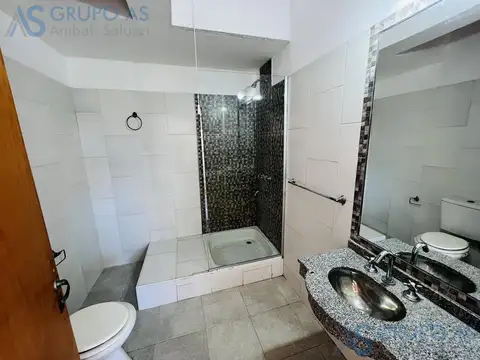 Departamento Muy Amplio y Cómodo en la Mejor Zona de Funes
