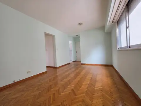 Membrillar 300, Piso 2