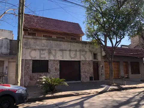 2 de Mayo 3700, Piso 1