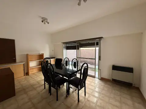 Depto Tipo Casa en Venta de 2 ambientes