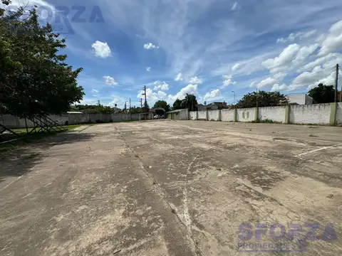 Terreno en Venta 105  mts Frente