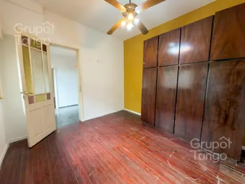 Depto Tipo Casa en Venta en Liniers, USD 96.000