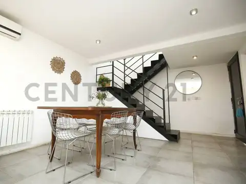 Dúplex en venta en Gonnet