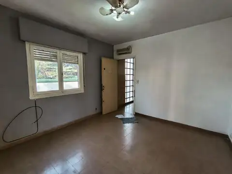 Avenida Lacarra 400